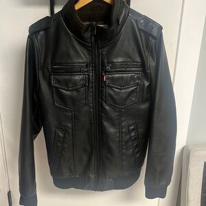 Men's Levi's leather bomber jacket, black, size men’s small